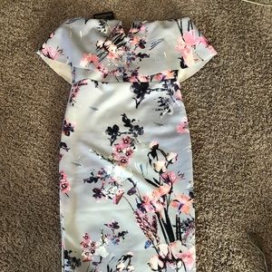 NWT- pretty little thing floral dress